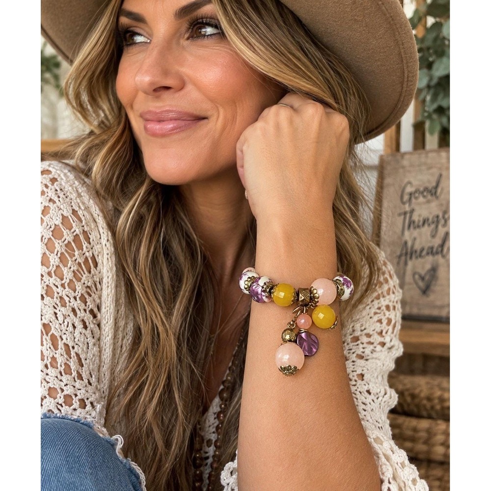 LBVYR Stretch Charm Bracelet Floral Beads Pink Yellow Purple Gold Tone Boho VTG